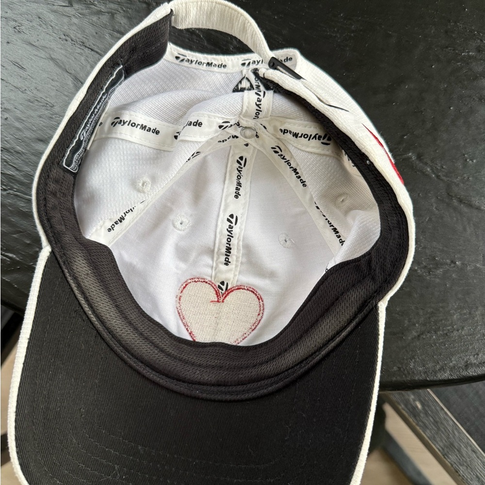Golf hat - Picture 4 of 4